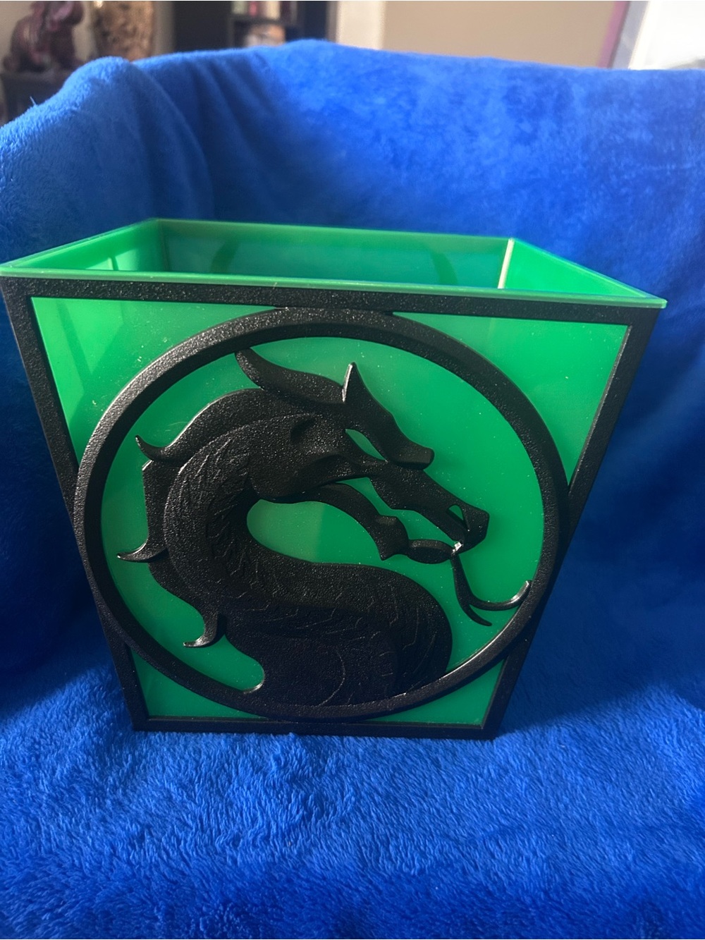 Mortal Combat II movie silhouette collectors item popcorn bucket!
